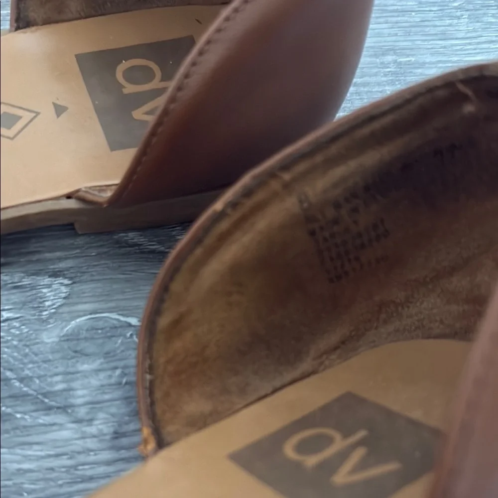 DV by Dolce Vita Brown Flats Huarache-Inspired Design - Picture 5 of 5